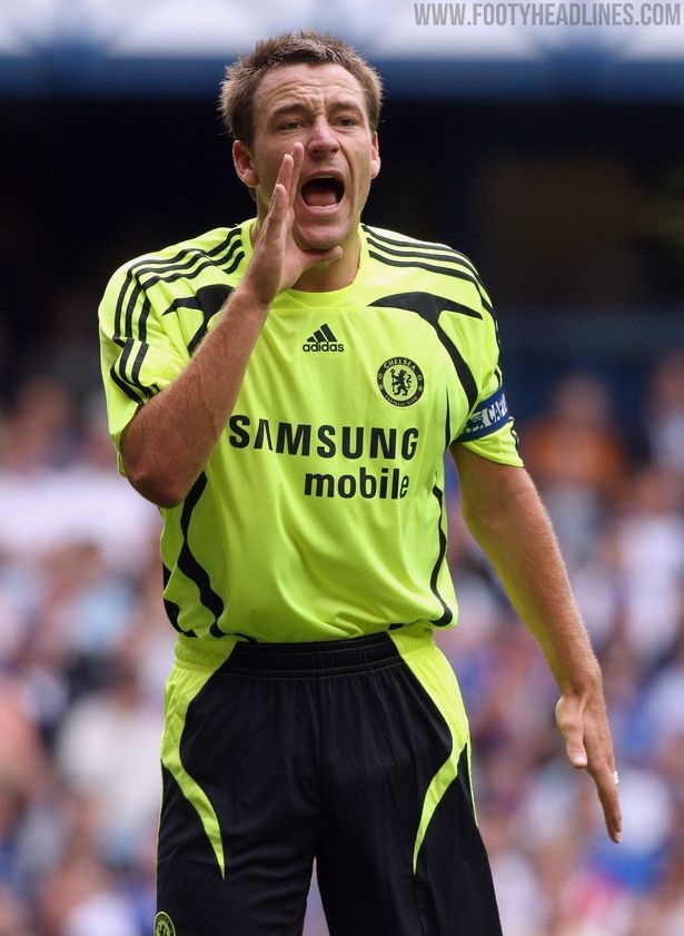 Chelsea kit yellow hotsell